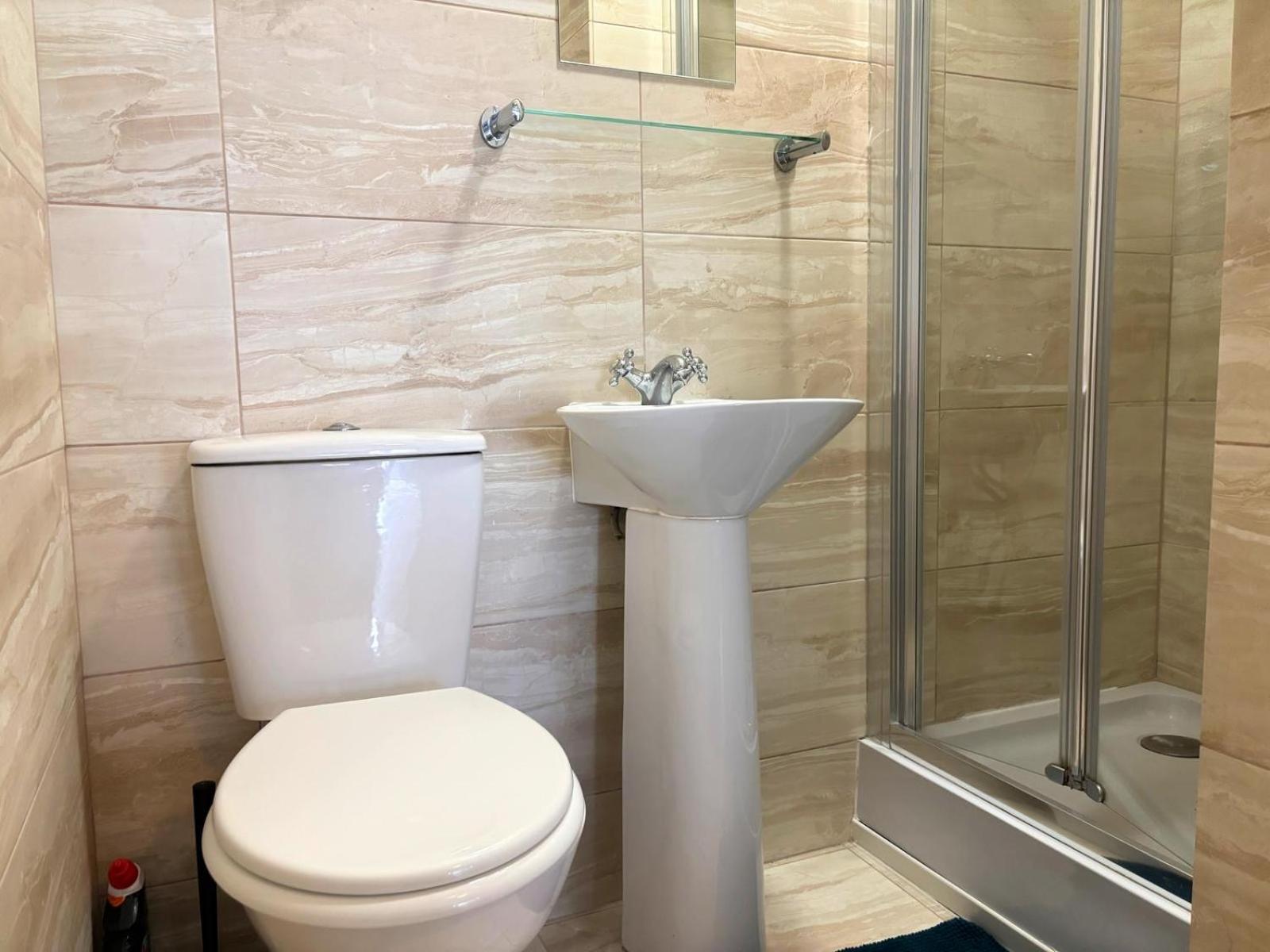 Shirley Apartments, Cozy Studio, Self Check In, 10 Min Drive To City Centre, Walking To Redbridge Train Station سوثامبتون المظهر الخارجي الصورة