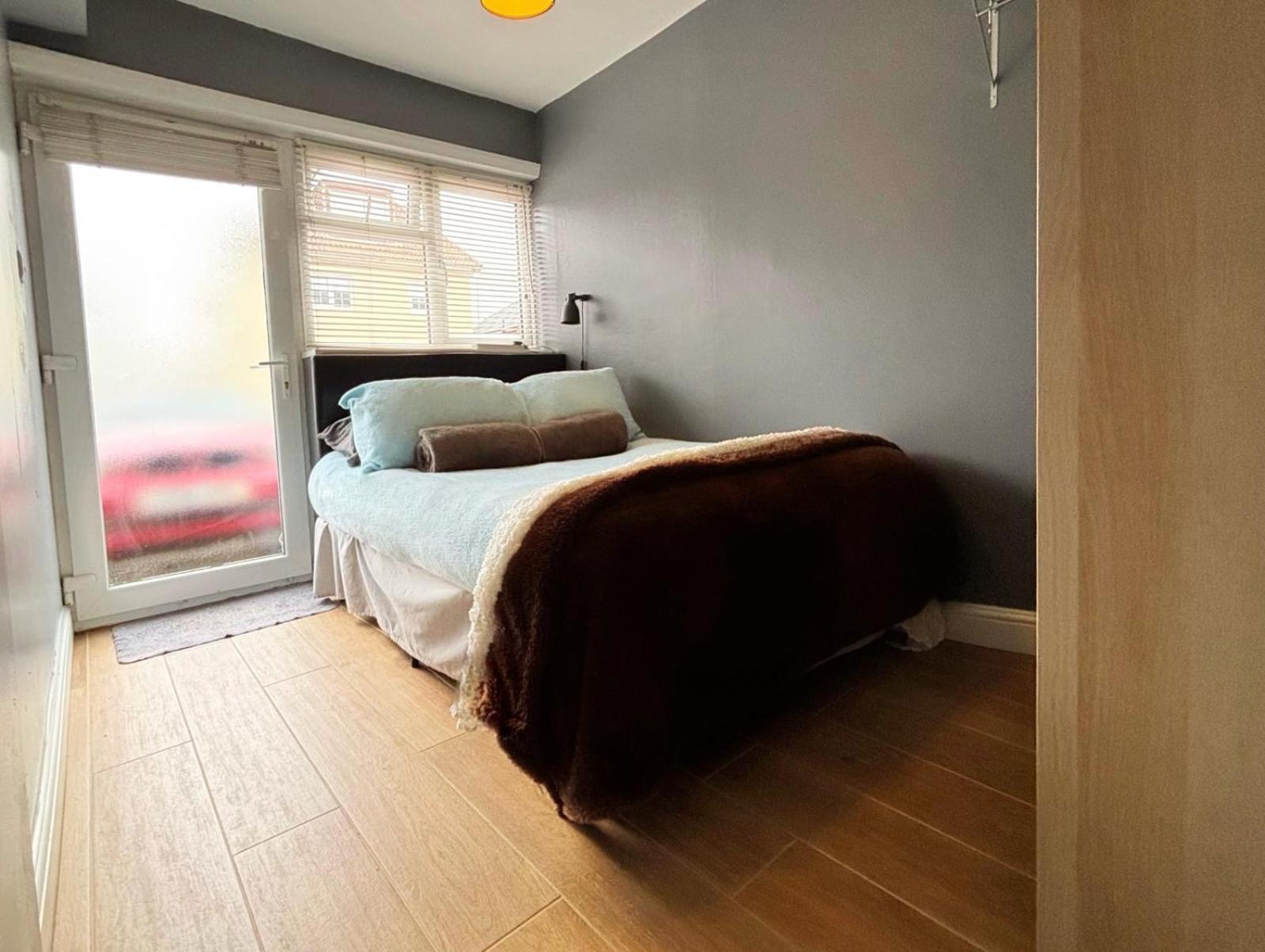 Shirley Apartments, Cozy Studio, Self Check In, 10 Min Drive To City Centre, Walking To Redbridge Train Station سوثامبتون المظهر الخارجي الصورة